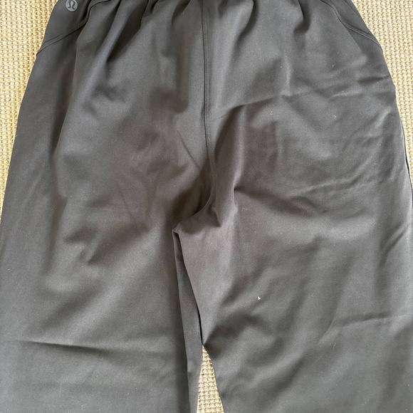 Black lululemon pants - Picture 3 of 3
